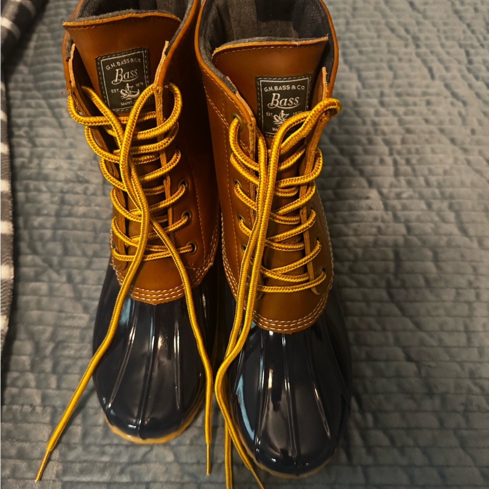 Bass Tan and Black Outdoor Boots